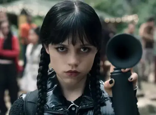 O mistério sombrio retorna: Netflix lança o trailer da 2ª temporada de Wandinha izle
