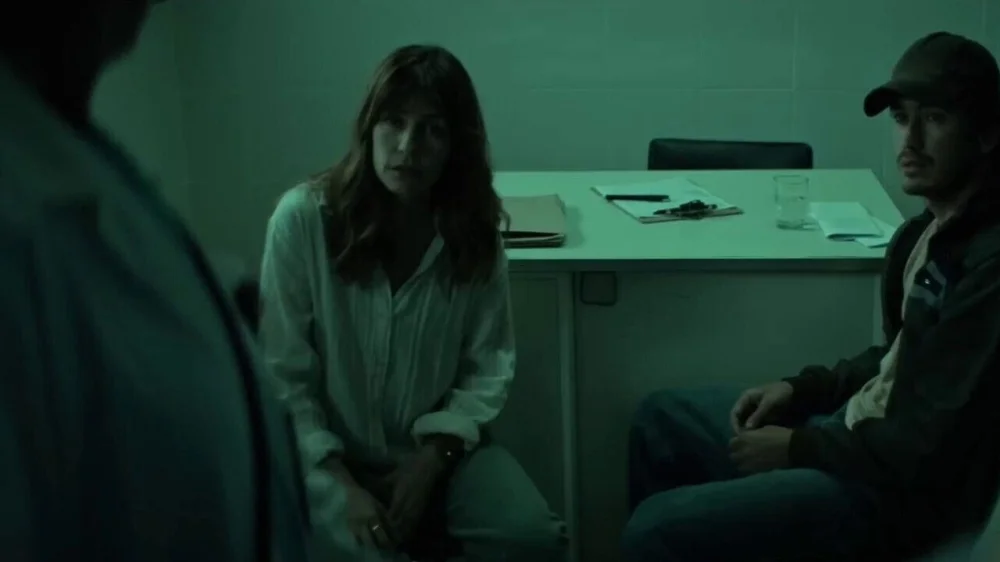 Assistir Uno: Entre o Ouro e a Morte